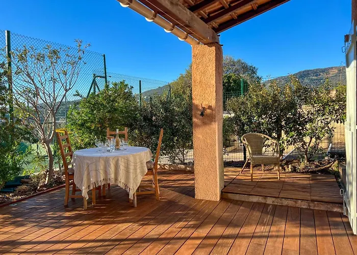 Le Mazet Au Lavandou Вилла